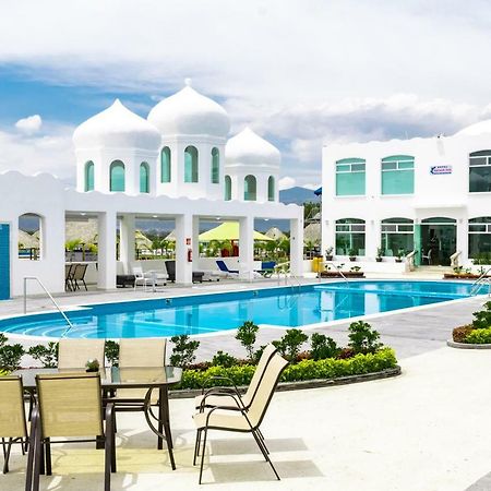 סאן מיגל דה אלנדה Hotel Splash Inn מראה חיצוני תמונה