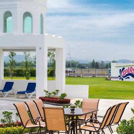 סאן מיגל דה אלנדה Hotel Splash Inn מראה חיצוני תמונה
