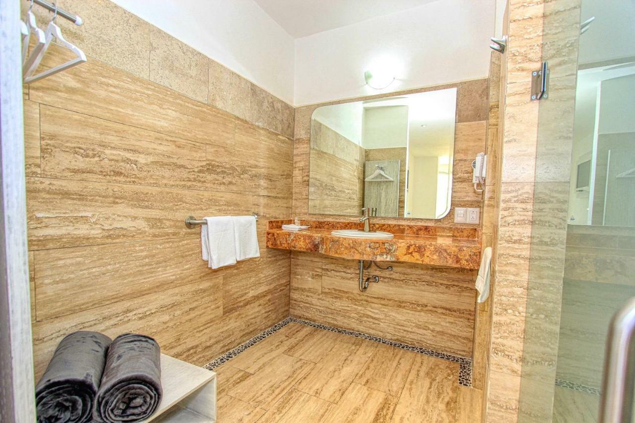 סאן מיגל דה אלנדה Hotel Splash Inn מראה חיצוני תמונה